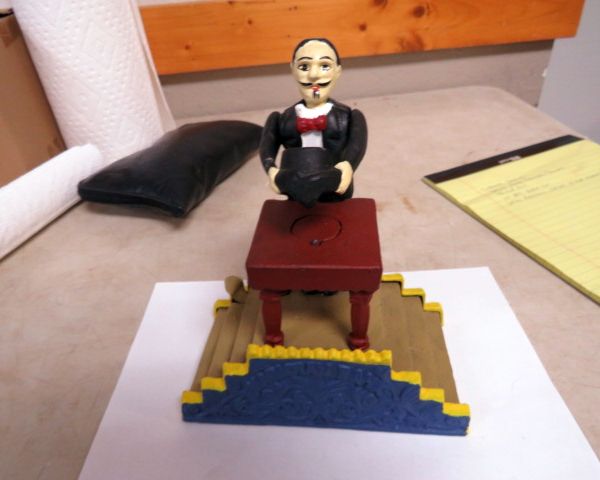 auction image