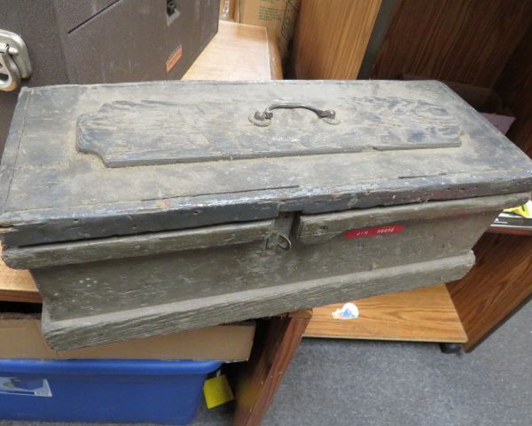auction image
