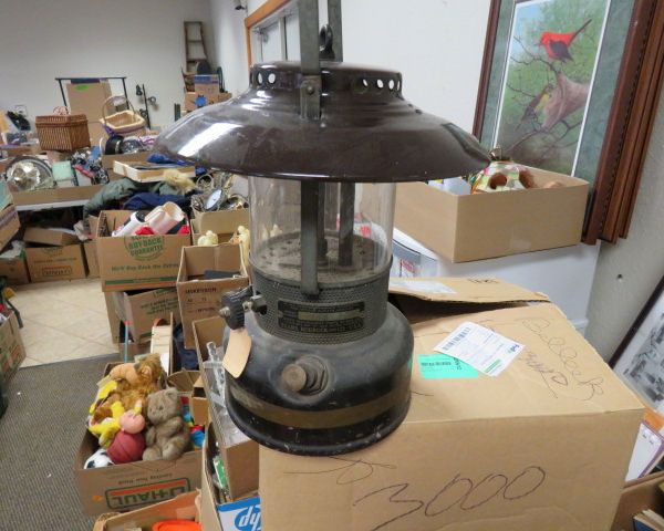auction image