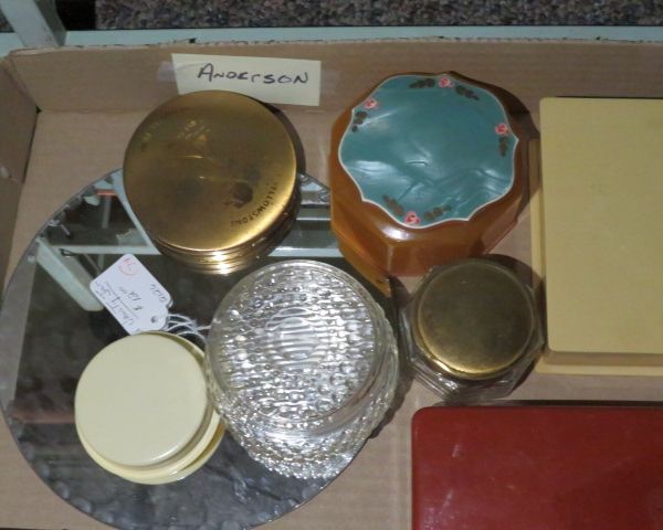 auction image