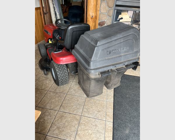 auction image