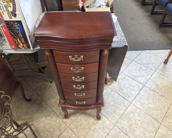 Auction listing photo
