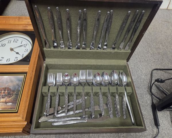 Auction listing photo