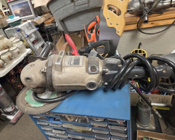 Auction listing photo