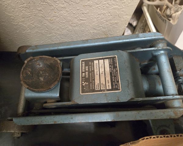 Auction listing photo