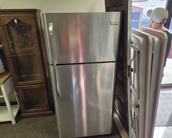 Auction listing photo