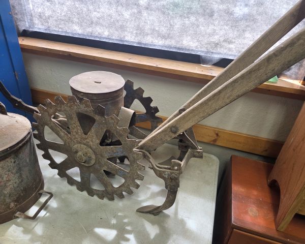 Auction listing photo