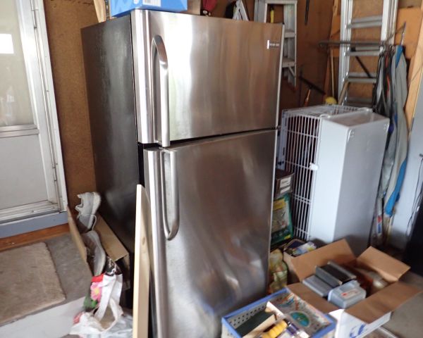Auction listing photo