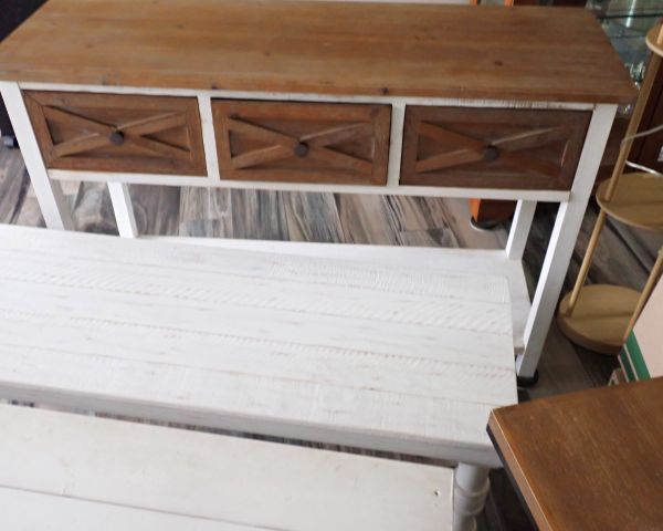 Auction listing photo