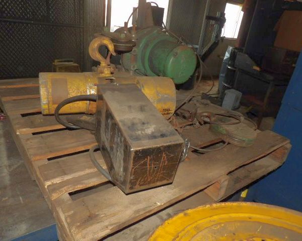 auction image