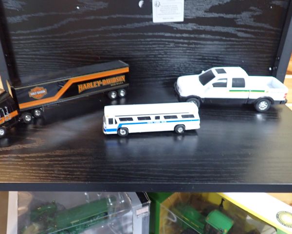 Auction listing photo