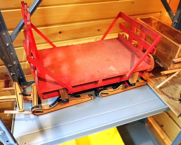 Auction listing photo