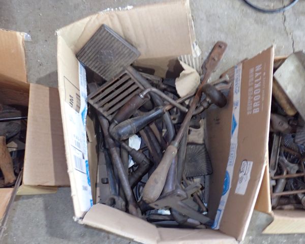Auction listing photo