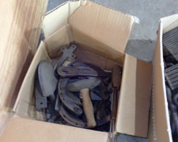 Auction listing photo