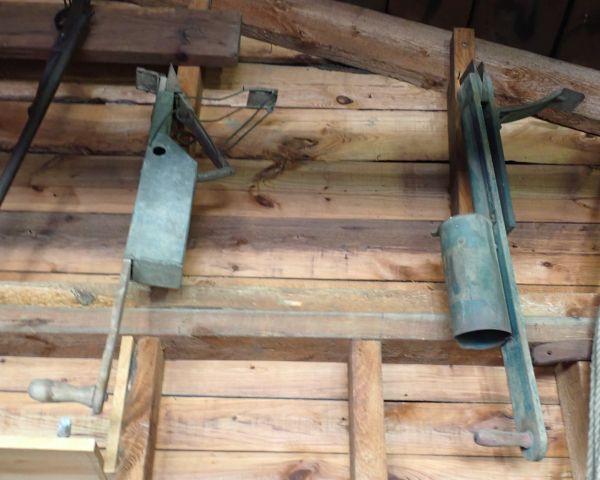 Auction listing photo