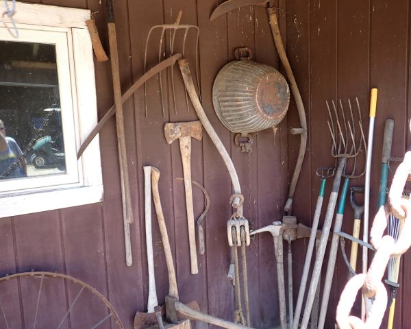 Auction listing photo