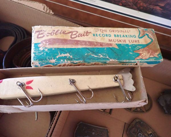 Auction listing photo
