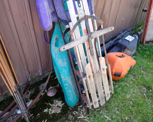 Auction listing photo