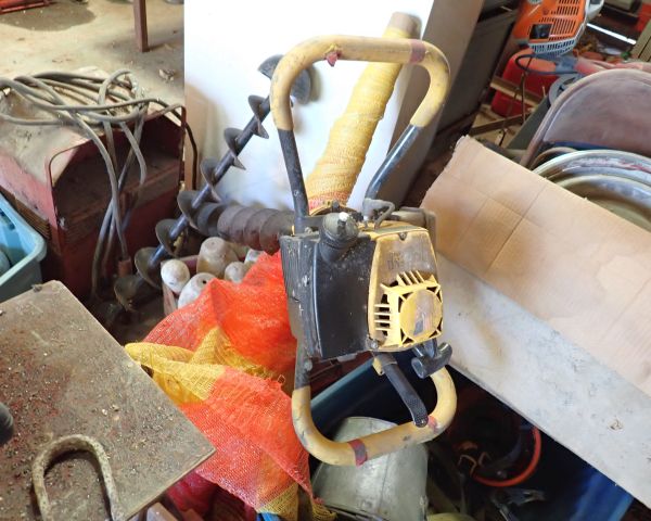 Auction listing photo