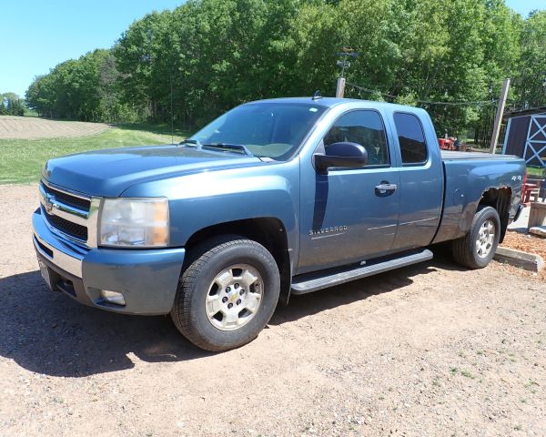 Auction listing photo