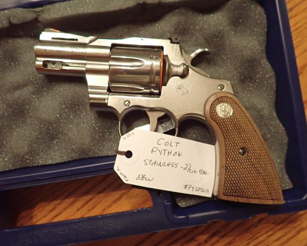 Auction listing photo