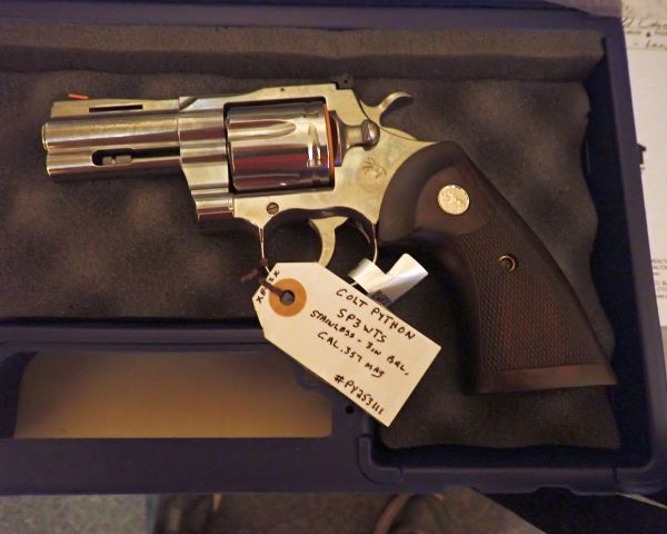 Auction listing photo