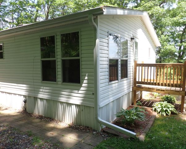 Auction listing photo