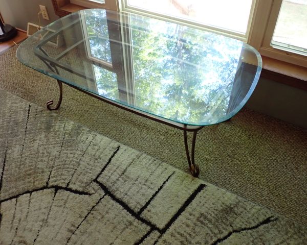 Auction listing photo