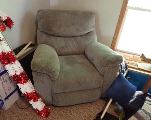 Auction listing photo