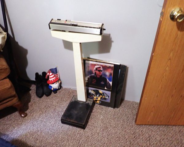 Auction listing photo