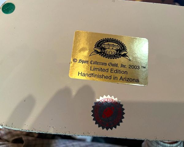 auction image