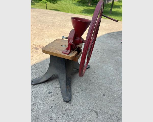 auction image