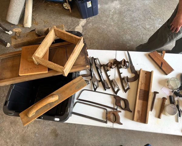auction image