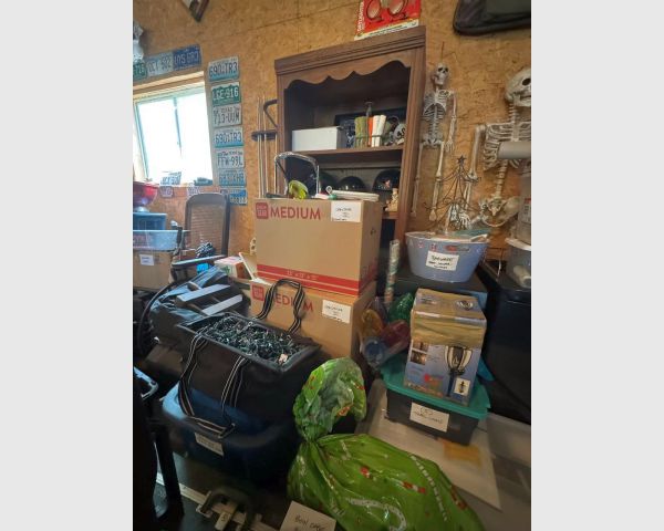 auction image