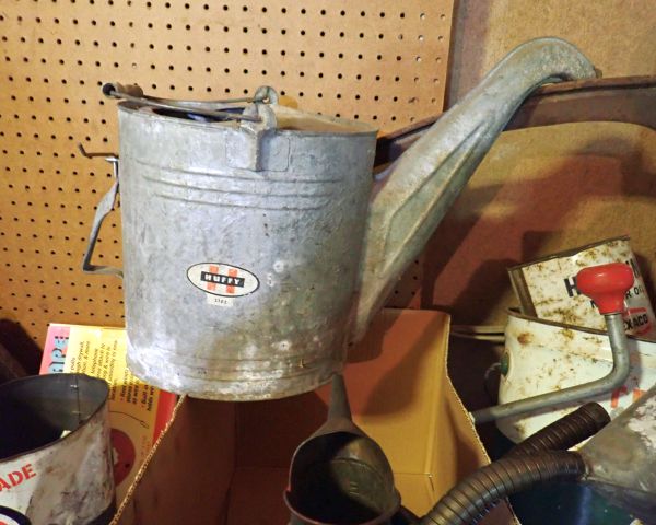 Auction listing photo