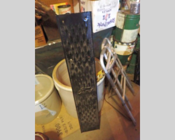 Auction listing photo