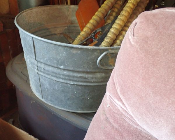 Auction listing photo