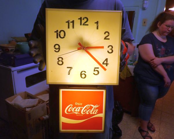 Auction listing photo