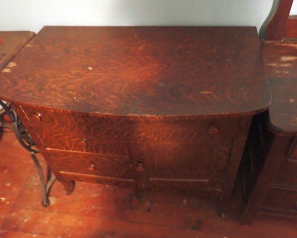 Auction listing photo