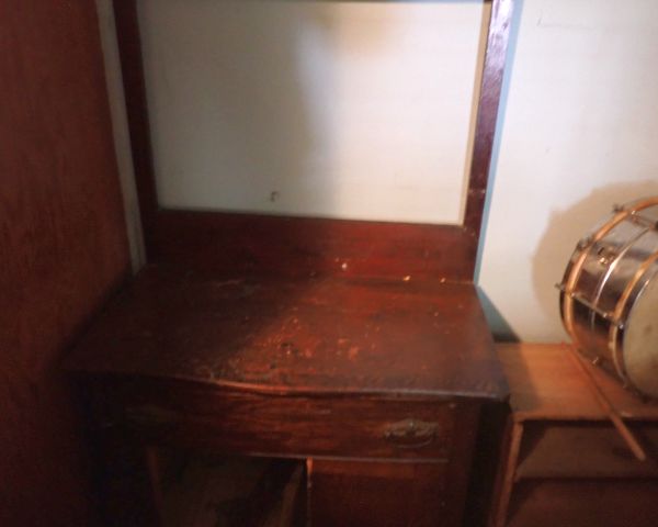 Auction listing photo