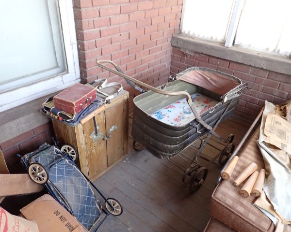 Auction listing photo