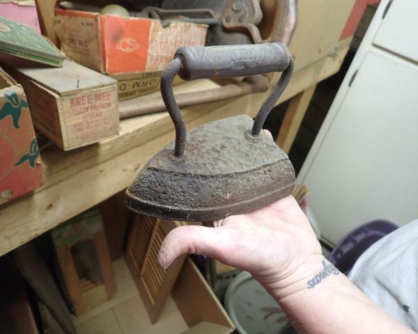 Auction listing photo