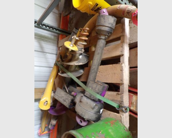 auction image