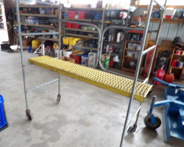 auction image