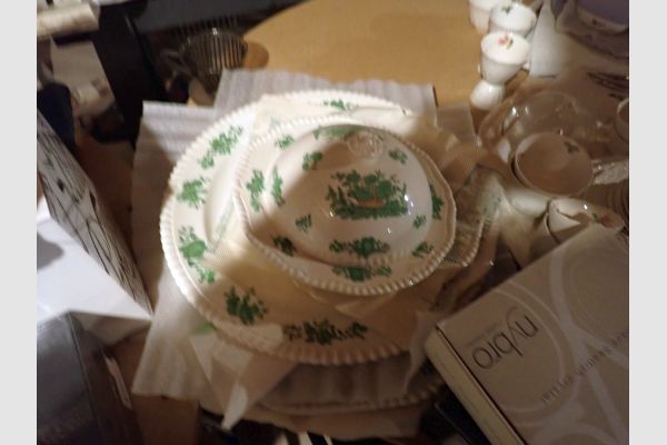 Auction listing photo