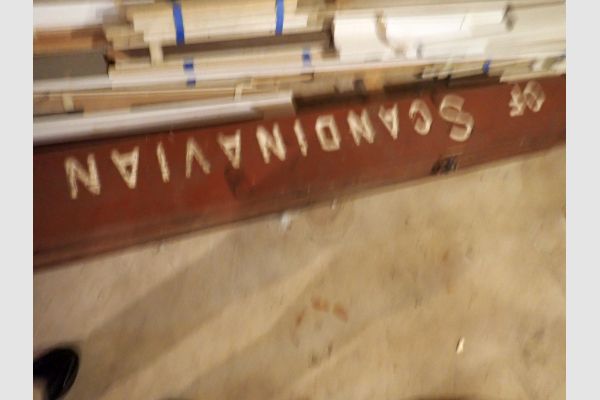 Auction listing photo
