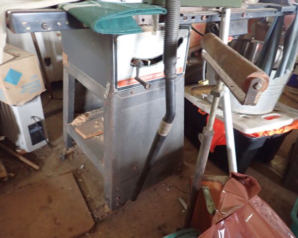 Auction listing photo