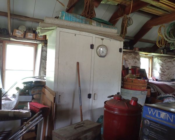 Auction listing photo