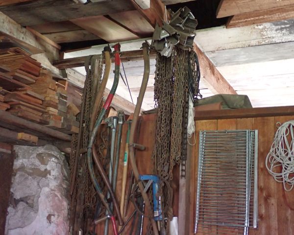 Auction listing photo