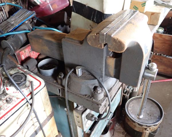 Auction listing photo